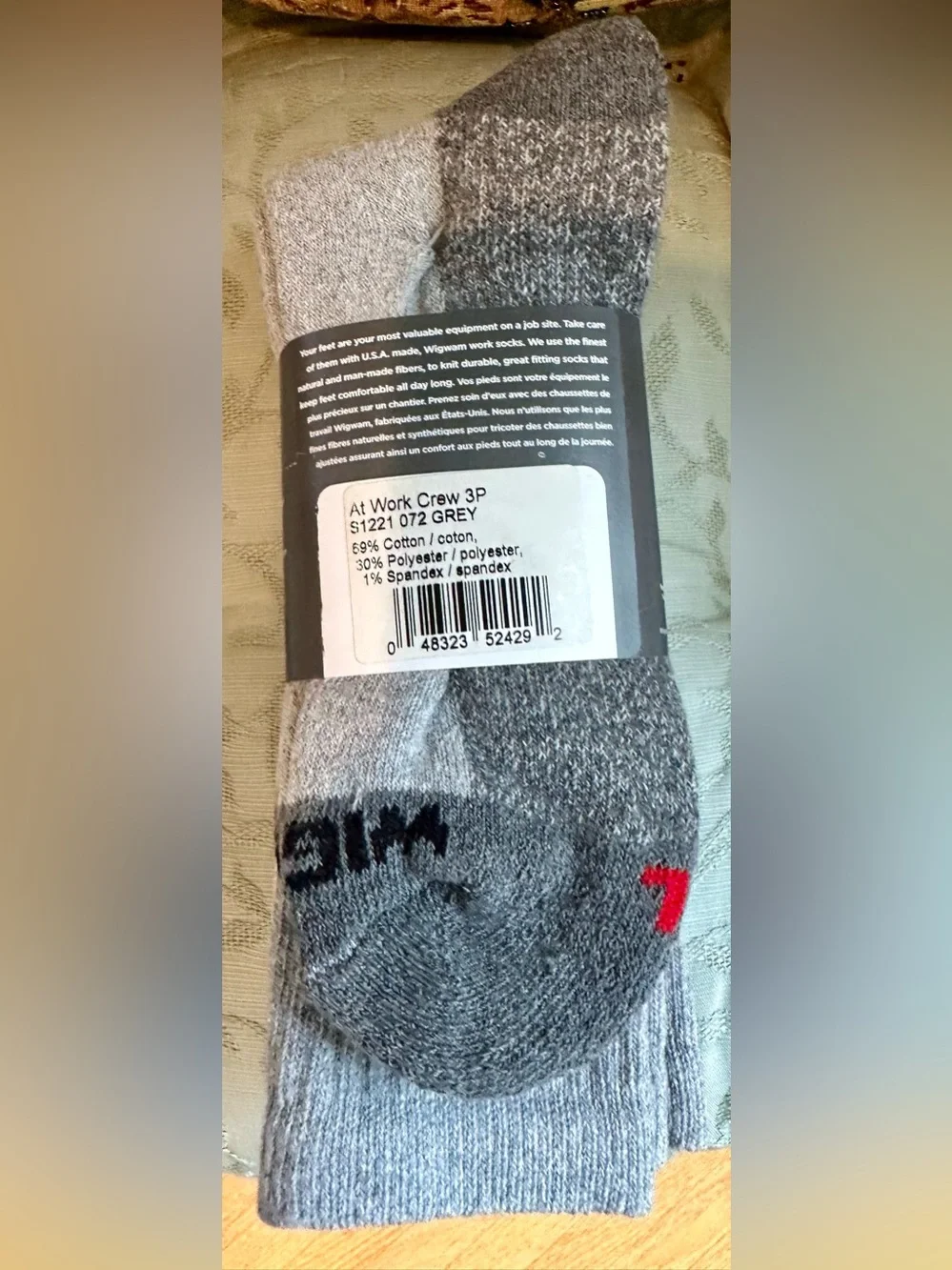 NWT Wigwam Men's Gray Crew Socks - USA Made